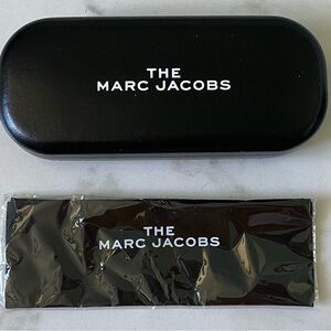Marc Jacobs Glasses Case w/Microfiber Cloth